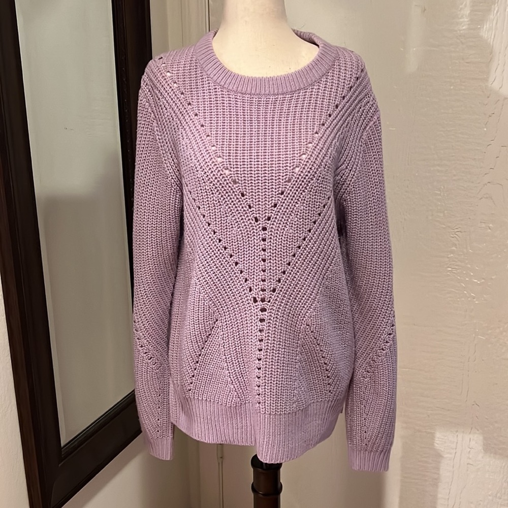 B young cable knit sweater